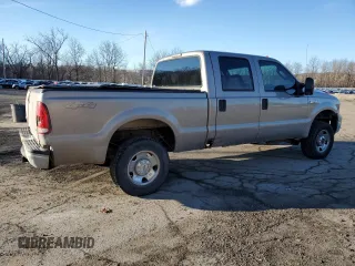 2006 Ford F-250 XL z VIN 1FTSW21566ED03468, wystawiony jako Copart lot #47641765 z przebiegiem 136 368 mil mil oraz Szkoda całkowita • Salvage title. Historia ofert i sprzedaży dostępna na DreamBid. Obrazek 3.