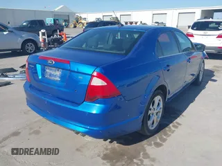 2012 Ford Fusion SE z VIN 3FAHP0HA9CR395009, wystawiony jako IAAI lot #41855650 z przebiegiem 178 901 mil mil oraz . Historia ofert i sprzedaży dostępna na DreamBid. Obrazek 4.