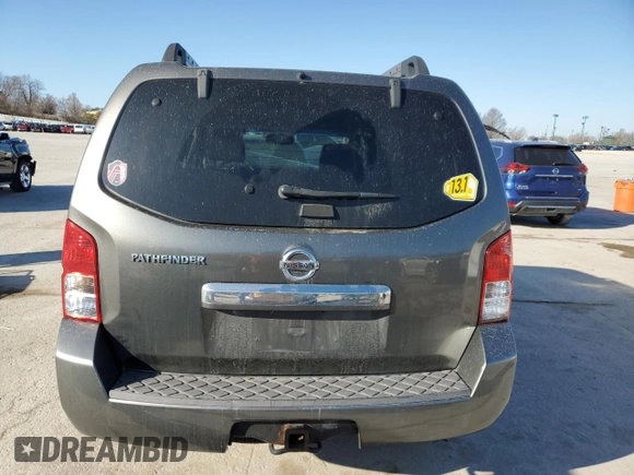 2008 Nissan Pathfinder S z VIN 5N1AR18B88C616878, wystawiony jako Copart lot #48497825 z przebiegiem 219 611 mil mil oraz Szkoda całkowita • Salvage title. Historia ofert i sprzedaży dostępna na DreamBid. Obrazek 6.