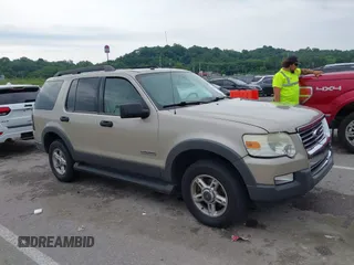 2006 Ford Explorer XLT z VIN 1FMEU73E56UB74573, wystawiony jako IAAI lot #42383380 z przebiegiem 224 359 mil mil oraz . Historia ofert i sprzedaży dostępna na DreamBid. Obrazek 13.