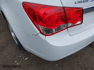 2011 Chevrolet Cruze LT w/1FL with VIN 1G1PE5S95B7261362, listed as a IAAI auction lot 41895718 with 163,626 mi miles. Bid and sale history available at carsss.com. Image 6.