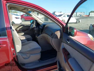 2004 Toyota Sienna XLE with VIN 5TDZA22C94S171128, listed as a IAAI auction lot 42053230 with 255,612 mi miles. Bid and sale history available at carsss.com. Image 5.
