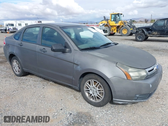 2011 Ford Focus SE with VIN 1FAHP3FN9BW152187, listed as a IAAI auction lot 41771930 with 170,152 mi miles. Bid and sale history available at carsss.com. Image 1.