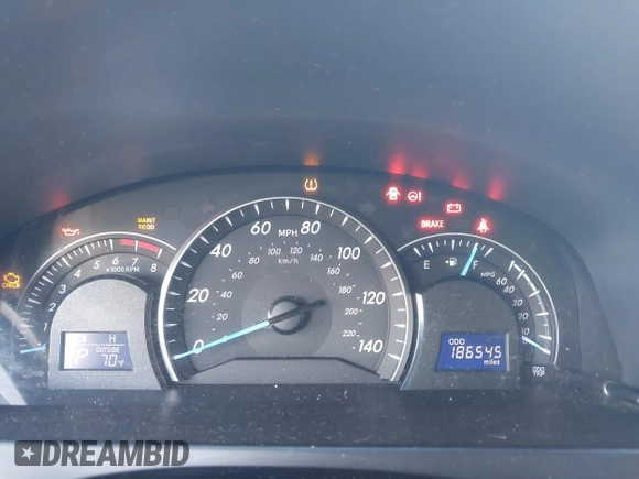 2014 Toyota Camry L with VIN 4T4BF1FK7ER349244, listed as a IAAI auction lot 42040599 with 186,545 mi miles. Bid and sale history available at carsss.com. Image 7.