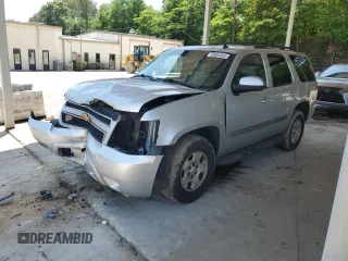 2013 Chevrolet Tahoe LT z VIN 1GNSCBE09DR311858, wystawiony jako Copart lot #55884565 z przebiegiem 280 063 mil mil oraz Szkoda całkowita • Salvage title. Historia ofert i sprzedaży dostępna na DreamBid. Obrazek 1.