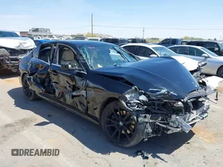 2020 BMW 3 Series 330i z VIN 3MW5R1J0XL8B20976, wystawiony jako IAAI lot #42126378 z przebiegiem 69 852 mil mil oraz . Historia ofert i sprzedaży dostępna na DreamBid. Obrazek 1.