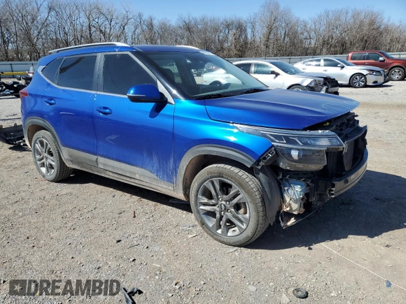 2021 Kia Seltos S with VIN KNDEU2AA4M7051091, listed as a Copart auction lot 48225815 with 82,403 mi miles and Salvage Title. Bid and sale history available at DreamBid. Image 4.