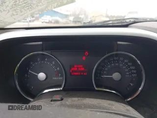 2010 Mercury Mountaineer Premier z VIN 4M2EN4JEXAUJ01639, wystawiony jako IAAI lot #41914498 z przebiegiem 178 803 mil mil oraz . Historia ofert i sprzedaży dostępna na DreamBid. Obrazek 7.