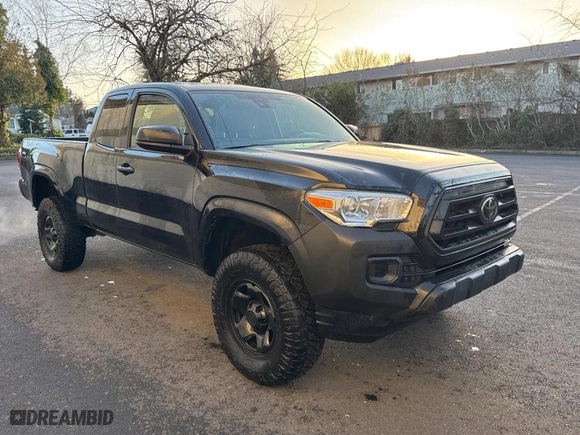 2021 Toyota Tacoma 4WD SR with VIN 3TYSX5EN8MT009400, listed as a Copart auction lot 47143635 with 53,702 mi miles and Salvage Title. Bid and sale history available at carsss.com. Image 1.
