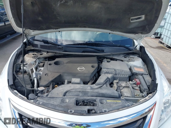 2013 Nissan Altima SL with VIN 1N4AL3AP1DC175943, listed as a IAAI auction lot 41986111 with 149,108 mi miles and . Bid and sale history available at DreamBid. Image 10.