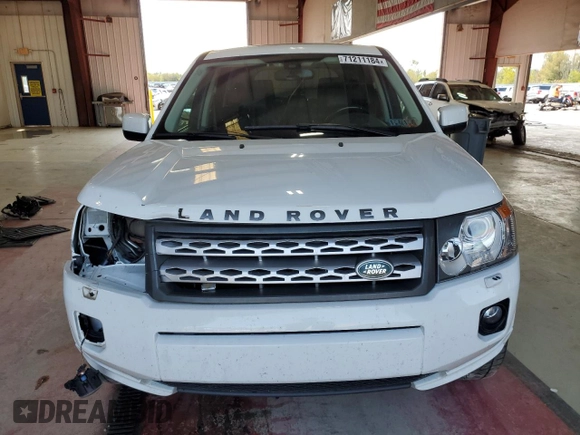 2012 Land Rover LR2 HSE with VIN SALFT2BN5CH309631, listed as a Copart auction lot 71211184 with Not Provided miles and Salvage Title. Bid and sale history available at DreamBid. Image 5.