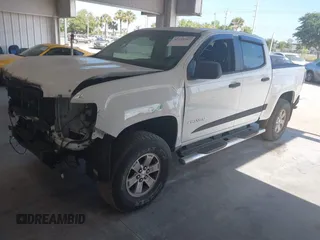 2015 GMC Canyon 2WD z VIN 1GTG5AEA8F1256722, wystawiony jako IAAI lot #42159367 z przebiegiem 140 963 mil mil oraz . Historia ofert i sprzedaży dostępna na DreamBid. Obrazek 18.