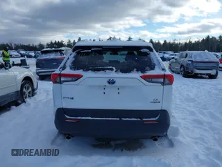 2021 Toyota RAV4 Hybrid LE with VIN 4T3LWRFV9MU047628, listed as a IAAI auction lot 41335589 with 36,748 mi miles. Bid and sale history available at carsss.com. Image 17.