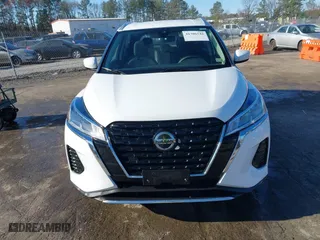 2021 Nissan Kicks SV with VIN 3N1CP5CV5ML489794, listed as a IAAI auction lot 41706542 with 61,006 mi miles. Bid and sale history available at carsss.com. Image 12.