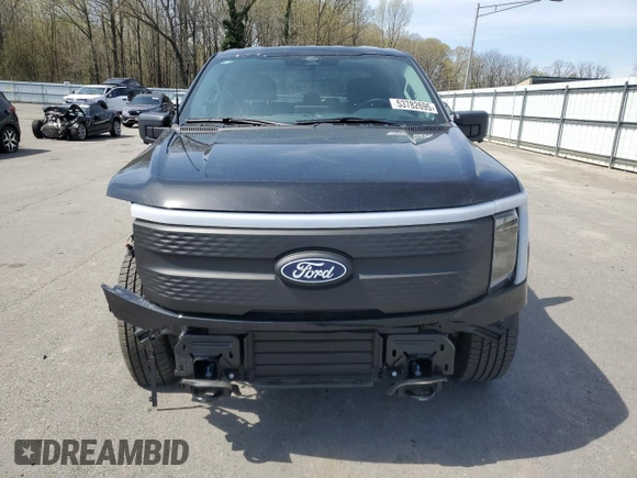 2024 Ford F-150 Lightning Flash с VIN 1FT6W3L74RWG03112, выставлен на аукционе Copart как лот 53782695 с пробегом 1 721 миль миль и Списание • Salvage title. История ставок и продаж доступна на DreamBid. Изображение 5.
