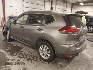 2019 Nissan Rogue SV with VIN KNMAT2MV6KP555655, listed as a IAAI auction lot 41572908 with 80,030 mi miles and . Bid and sale history available at carsss.com. Image 3.