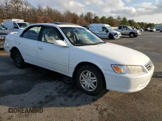 2001 Toyota Camry CE with VIN JT2BG22K610551574, listed as a Copart auction lot 82467224 with 131,730 mi miles and Clean Title. Bid and sale history available at carsss.com. Image 4.