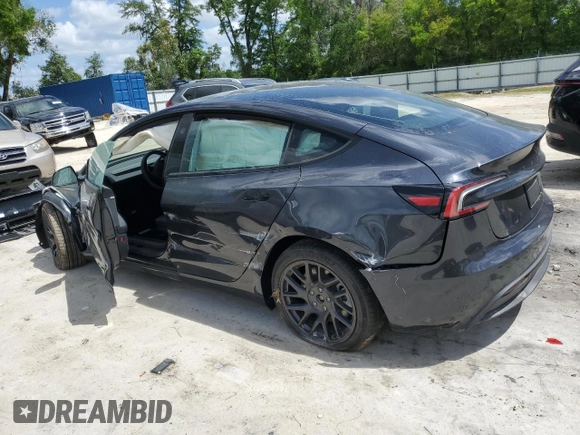 2025 Tesla Model 3 Long Range with VIN 5YJ3E1EAXSF922964, listed as a Copart auction lot 51526785 with Not Provided miles and Salvage Title. Bid and sale history available at DreamBid. Image 2.