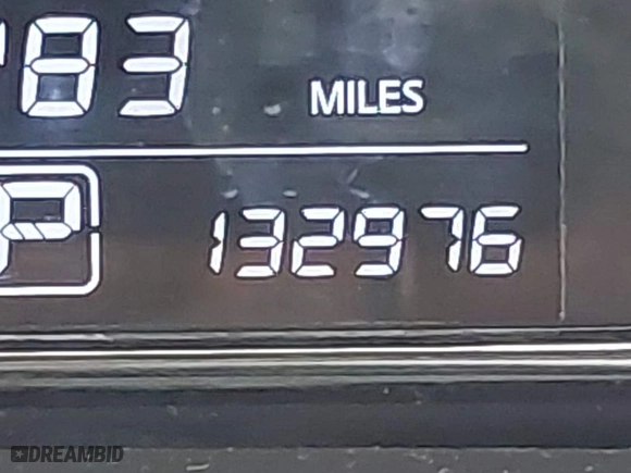 2014 Nissan Sentra SV with VIN 3N1AB7AP1EY262337, listed as a IAAI auction lot 41958717 with 132,976 mi miles. Bid and sale history available at carsss.com. Image 15.