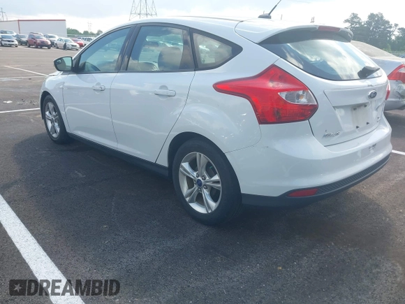 2014 Ford Focus SE z VIN 1FADP3K29EL387351, wystawiony jako IAAI lot #42167782 z przebiegiem 120 878 mil mil oraz . Historia ofert i sprzedaży dostępna na DreamBid. Obrazek 3.