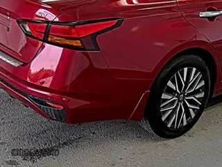2023 Nissan Altima SV z VIN 1N4BL4DV3PN418908, wystawiony jako IAAI lot #42323072 z przebiegiem 12 851 mil mil oraz . Historia ofert i sprzedaży dostępna na DreamBid. Obrazek 1.