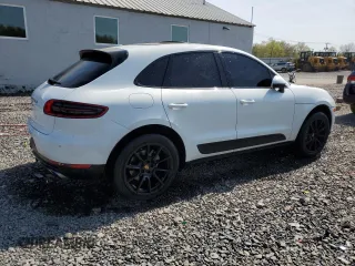 2017 Porsche Macan S с VIN WP1AB2A50HLB18420, выставлен на аукционе Copart как лот 54119895 с пробегом 84 298 миль миль и Списание • Salvage title. История ставок и продаж доступна на DreamBid. Изображение 3.