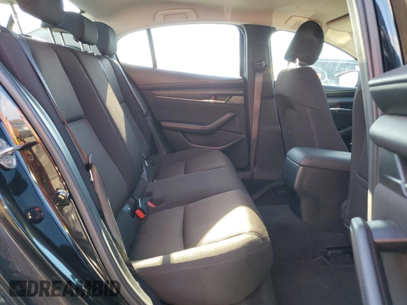 2021 Mazda 3 2.0 with VIN 3MZBPAA74MM207075, listed as a Copart auction lot 86731134 with 52,175 mi miles and Salvage Title. Bid and sale history available at DreamBid. Image 11.