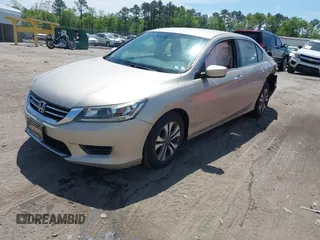 2015 Honda Accord LX with VIN 1HGCR2F36FA265770, listed as a IAAI auction lot 42106135 with 94,814 mi miles. Bid and sale history available at carsss.com. Image 17.