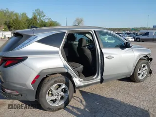 2024 Hyundai Tucson SEL with VIN 5NMJBCDE6RH305280, listed as a IAAI auction lot 42017484 with 43,149 mi miles. Bid and sale history available at carsss.com. Image 6.