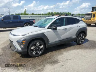 2024 Hyundai Kona SEL с VIN KM8HB3AB1RU112998, выставлен на аукционе Copart как лот 56854805 с пробегом 25 209 миль миль и Списание • Salvage title. История ставок и продаж доступна на DreamBid. Изображение 1.