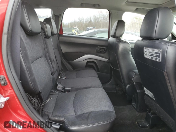 2008 Mitsubishi Outlander SE z VIN JA4LT31W98Z018586, wystawiony jako Copart lot #48254525 z przebiegiem 152 307 mil mil oraz Szkoda całkowita • Salvage title. Historia ofert i sprzedaży dostępna na DreamBid. Obrazek 11.