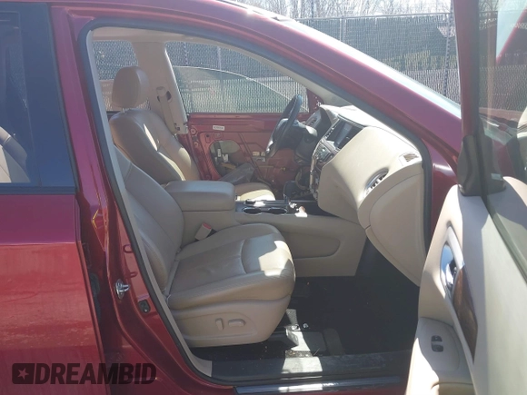 2018 Nissan Pathfinder SV z VIN 5N1DR2MM5JC614716, wystawiony jako IAAI lot #41762250 z przebiegiem 94 825 mil mil oraz . Historia ofert i sprzedaży dostępna na DreamBid. Obrazek 5.