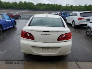 2010 Chrysler Sebring Limited z VIN 1C3CC5FV8AN110632, wystawiony jako Copart lot #57552935 z przebiegiem 208 241 mil mil oraz Szkody całkowita. Historia ofert i sprzedaży dostępna na DreamBid. Obrazek 6.
