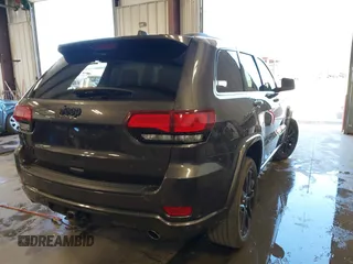 2020 Jeep Grand Cherokee Laredo z VIN 1C4RJFAG9LC325526, wystawiony jako IAAI lot #42609824 z przebiegiem 44 457 mil mil oraz . Historia ofert i sprzedaży dostępna na DreamBid. Obrazek 4.