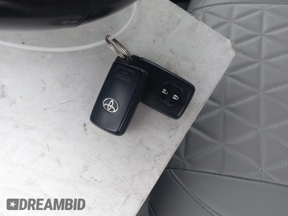 2010 Toyota RAV4 Limited with VIN JTMYF4DV7A5031877, listed as a IAAI auction lot 42382323 with 205,957 mi miles and . Bid and sale history available at DreamBid. Image 11.