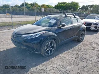 2021 Toyota C-HR LE z VIN JTNKHMBX6M1110579, wystawiony jako IAAI lot #42166873 z przebiegiem 39 759 mil mil oraz . Historia ofert i sprzedaży dostępna na DreamBid. Obrazek 2.