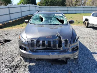 2016 Jeep Cherokee 75th Anniversary with VIN 1C4PJLCBXGW281127, listed as a Copart auction lot 50680515 with 95,985 mi miles and Salvage Title. Bid and sale history available at carsss.com. Image 5.