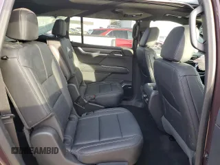 2025 GMC Acadia AWD Elevation z VIN 1GKENNRS2SJ158933, wystawiony jako Copart lot #42779025 z przebiegiem Nie podano mil oraz Czysty tytuł • Clean title. Historia ofert i sprzedaży dostępna na DreamBid. Obrazek 11.