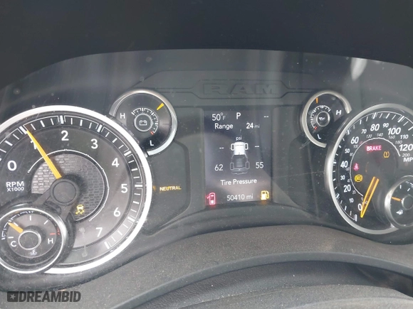 2019 Ram 2500 Big Horn with VIN 3C6UR5DJ8KG544954, listed as a IAAI auction lot 41588673 with 50,410 mi miles. Bid and sale history available at carsss.com. Image 7.