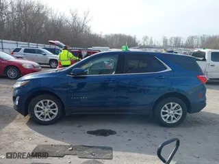 2019 Chevrolet Equinox LT with VIN 2GNAXKEV6K6267029, listed as a IAAI auction lot 41796827 with 113,704 mi miles. Bid and sale history available at carsss.com. Image 14.