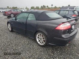 2004 Saab 9-3 z VIN YS3FH79YX46013421, wystawiony jako Copart lot #73692944 z przebiegiem Nie podano mil oraz Szkoda całkowita • Salvage title. Historia ofert i sprzedaży dostępna na DreamBid. Obrazek 2.