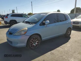 2007 Honda Fit with VIN JHMGD38437S010191, listed as a Copart auction lot 49554805 with 159,115 mi miles and Clean Title. Bid and sale history available at carsss.com. Image 1.