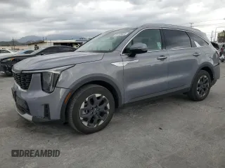 2024 Kia Sorento S z VIN 5XYRL4JCXRG277700, wystawiony jako Copart lot #51153625 z przebiegiem 37 106 mil mil oraz Szkoda całkowita • Salvage title. Historia ofert i sprzedaży dostępna na DreamBid. Obrazek 1.