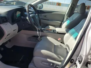 2012 Lexus RX 350 z VIN 2T2ZK1BA5CC074517, wystawiony jako Copart lot #59391145 z przebiegiem 130 615 mil mil oraz Szkoda całkowita • Salvage title. Historia ofert i sprzedaży dostępna na DreamBid. Obrazek 7.