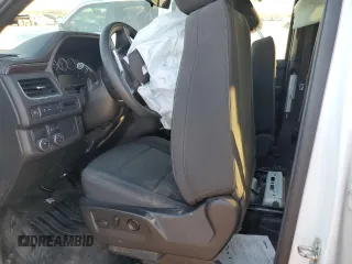 2022 Chevrolet Tahoe Commercial z VIN 1GNSCLED9NR248304, wystawiony jako Copart lot #84294364 z przebiegiem Nie podano mil oraz Czysty tytuł • Clean title. Historia ofert i sprzedaży dostępna na DreamBid. Obrazek 7.