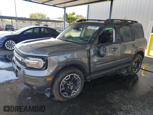 2025 Ford Bronco Sport Outer Banks with VIN 3FMCR9CN9SRE65633, listed as a Copart auction lot 64436915 with 2,888 mi miles and Clean title. Bid and sale history available at DreamBid. Image 1.
