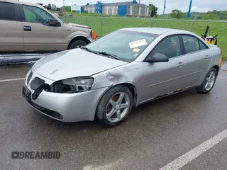 2007 Pontiac G6 G6 z VIN 1G2ZG58NX74252846, wystawiony jako IAAI lot #42120419 z przebiegiem 220 347 mil mil oraz . Historia ofert i sprzedaży dostępna na DreamBid. Obrazek 2.
