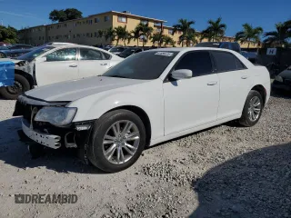 2021 Chrysler 300 with VIN 2C3CCABG5MH562986, listed as a Copart auction lot 47866225 with 64,854 mi miles and Salvage Title. Bid and sale history available at carsss.com. Image 1.