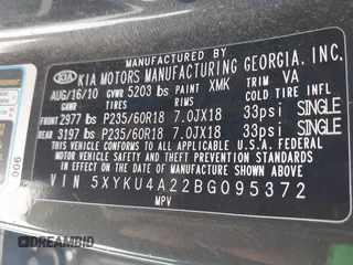 2011 Kia Sorento EX with VIN 5XYKU4A22BG095372, listed as a IAAI auction lot 41852948 with 265,609 mi miles. Bid and sale history available at carsss.com. Image 9.