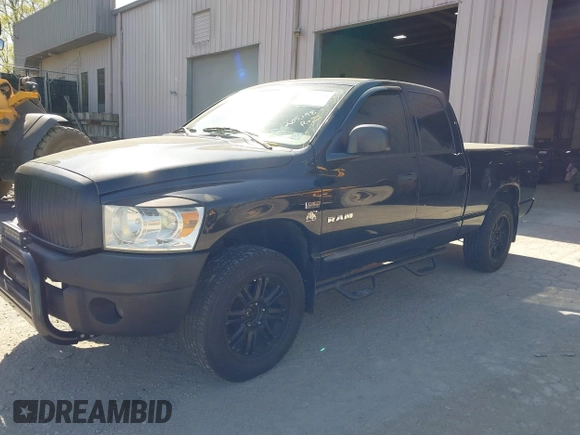 2008 Dodge 1500 SLT with VIN 1D7HU18288J129943, listed as a IAAI auction lot 42137458 with 205,198 mi miles. Bid and sale history available at carsss.com. Image 2.